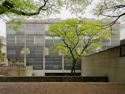view of the outside of a building